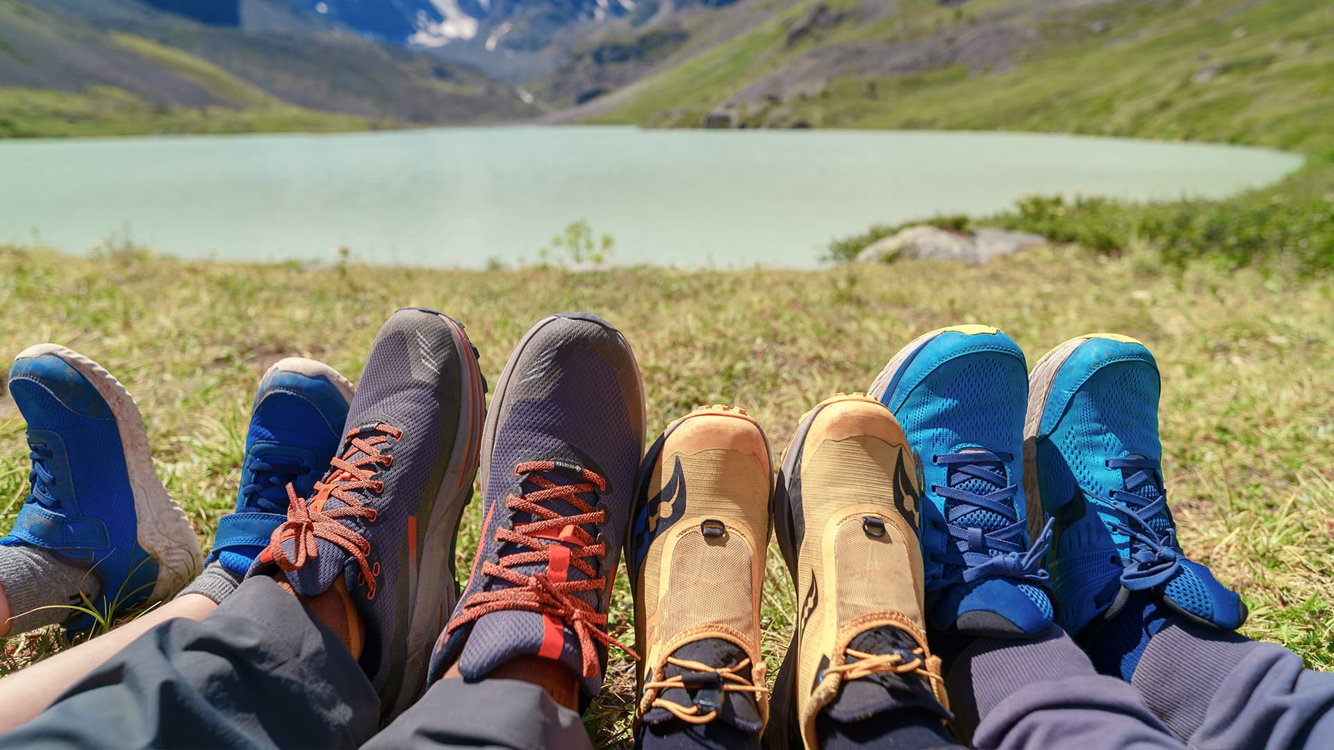 How to Choose Shoes That Support Your Feet